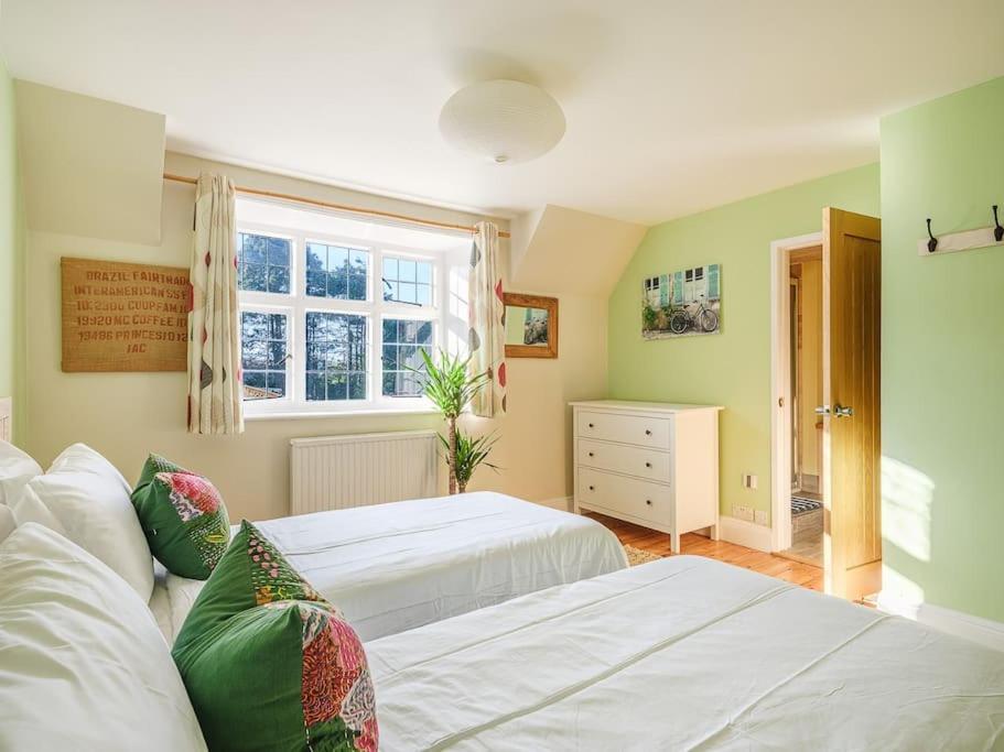 The Beach House-Devon- On The Beach- Sleeps 20 Villa เอกซ์มัธ ภายนอก รูปภาพ