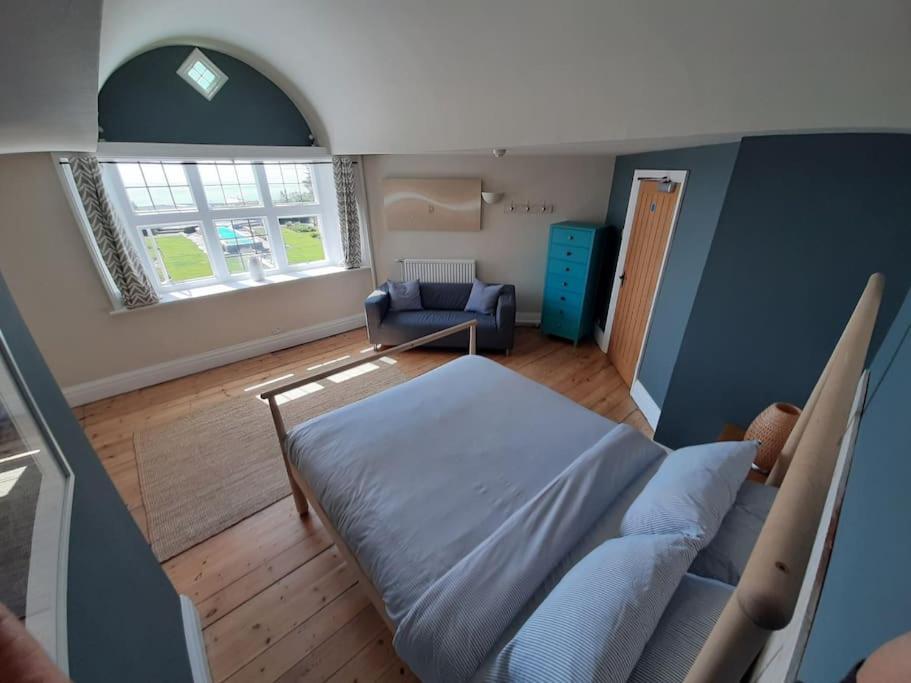 The Beach House-Devon- On The Beach- Sleeps 20 Villa เอกซ์มัธ ภายนอก รูปภาพ